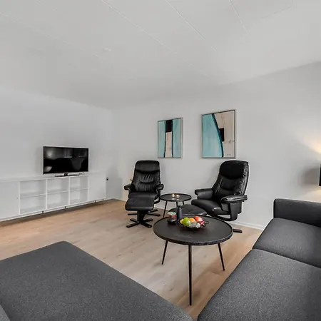 Fransisca - 5-5km From The Sea By Interhome